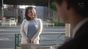 ông xã yếu không làm lên đỉnh, cô vợ lên mạng tìm trai trẻ đụ khỏe